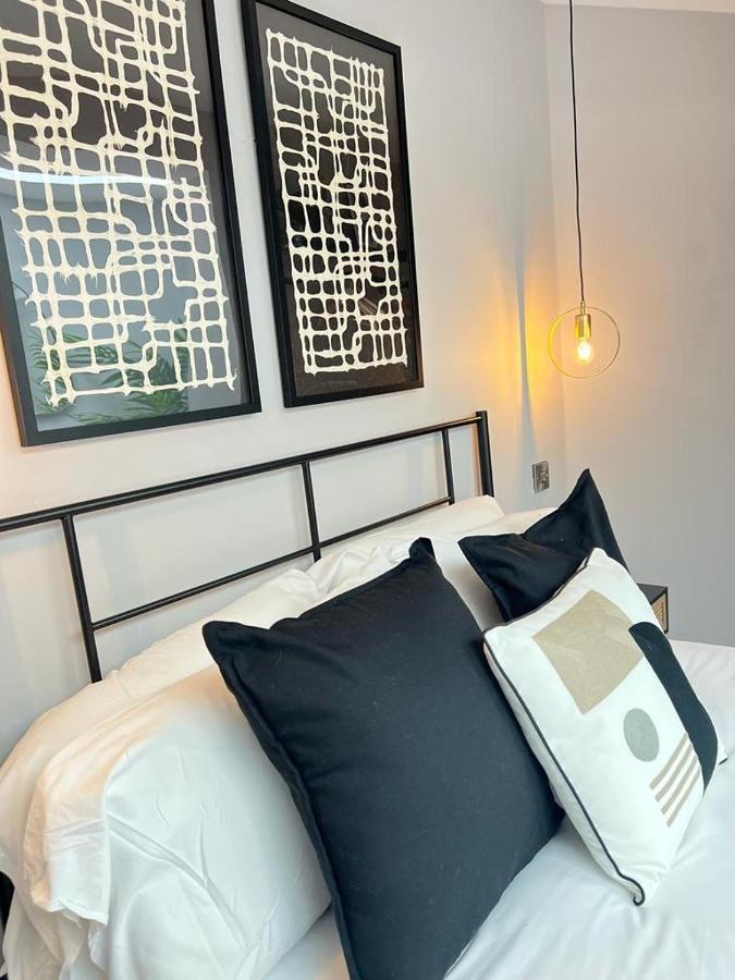Central Belfast Modern Apartment Great Location Free Parking Экстерьер фото