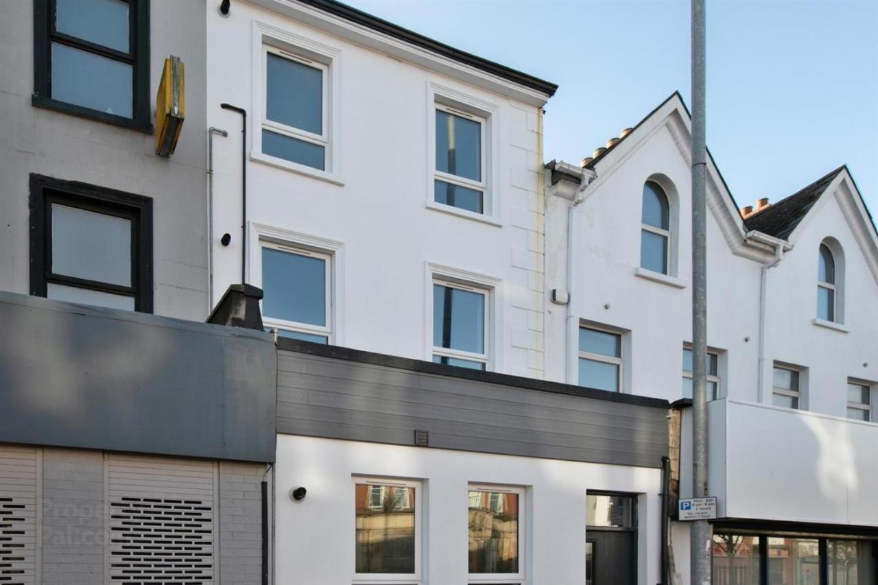 Central Belfast Modern Apartment Great Location Free Parking Экстерьер фото